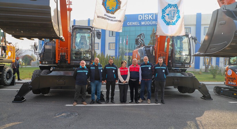 DİSKİ saha gücünü artırdı: 25 yıllık makineler emekli, yeni ekskavatörler görevde