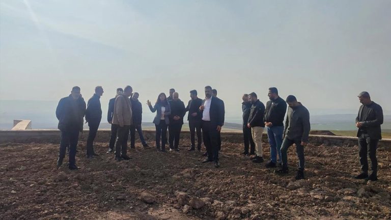 Diyarbakır’da cenazelerin yeni adresi belli oldu: Definler buraya taşınıyor