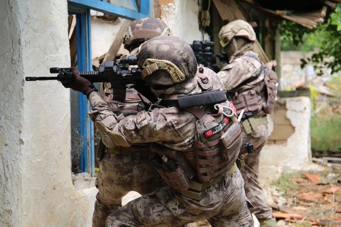 Yalova’da DEAŞ hücre evine operasyon kana bulandı: Çok sayıda ölü var