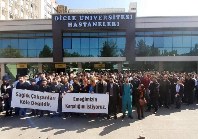 Amed SES Şubesi’nden eylem: Sağlık emekçileri köle değildir