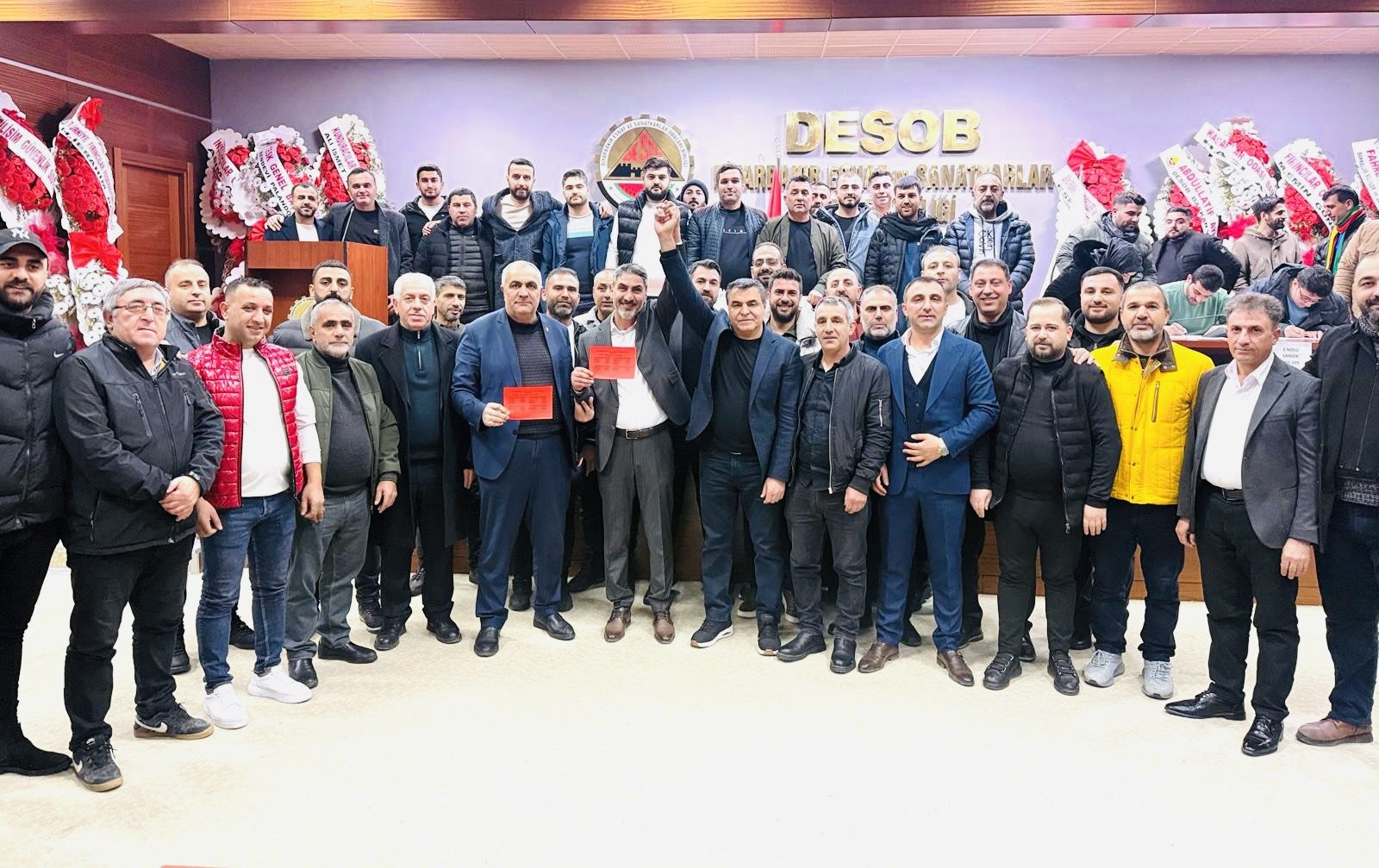 DESOB seçimleri devam ediyor: 22 Oda seçiminin galibi Kırmızı Liste