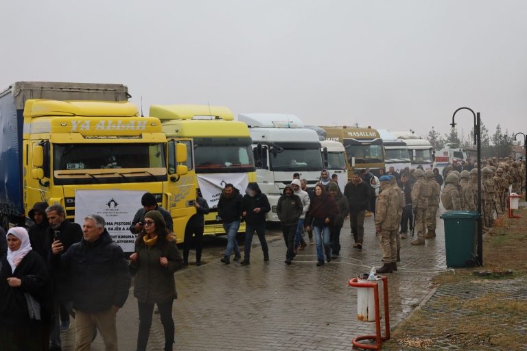 Diyarbakır’dan Kobanê’ye: Vicdan kontrol noktasında!