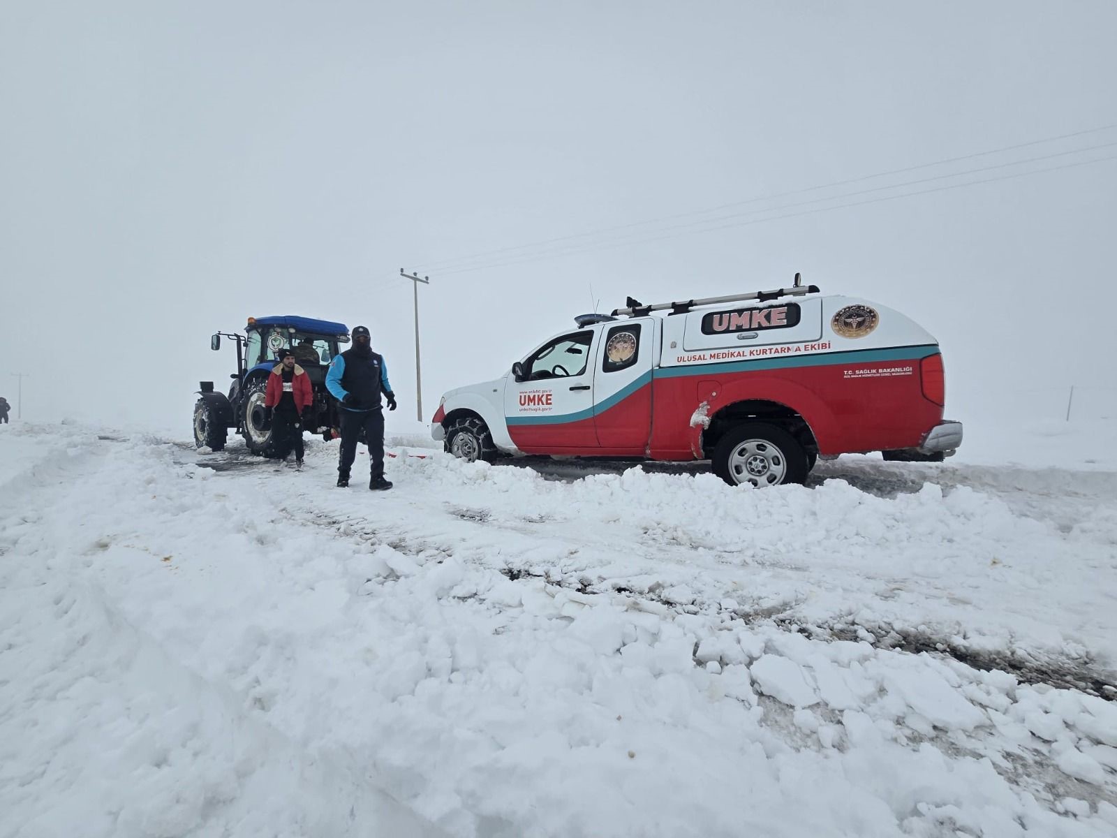 Diyarbakır’da kar ve tipiye rağmen mucize doğum