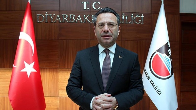 Diyarbakır’ın eski Valisi rekor kırdı!