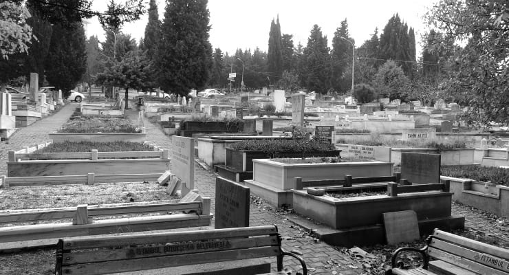 Ölüm var ölüm…