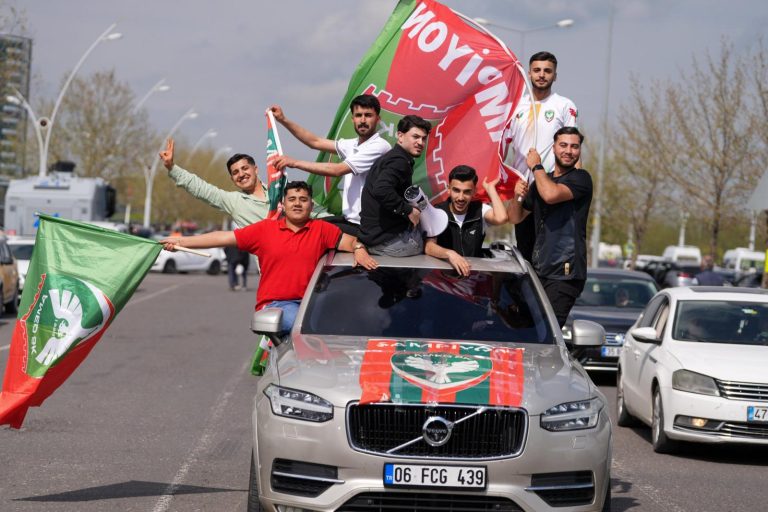 Bir şampiyonluğun hikayesi: Amedspor ve bir halkın ısrarı