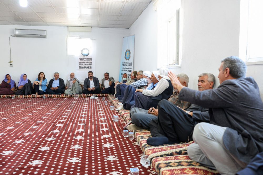 Öcalan’ın mektubu ve DEM’li belediyelerin yeni rotası