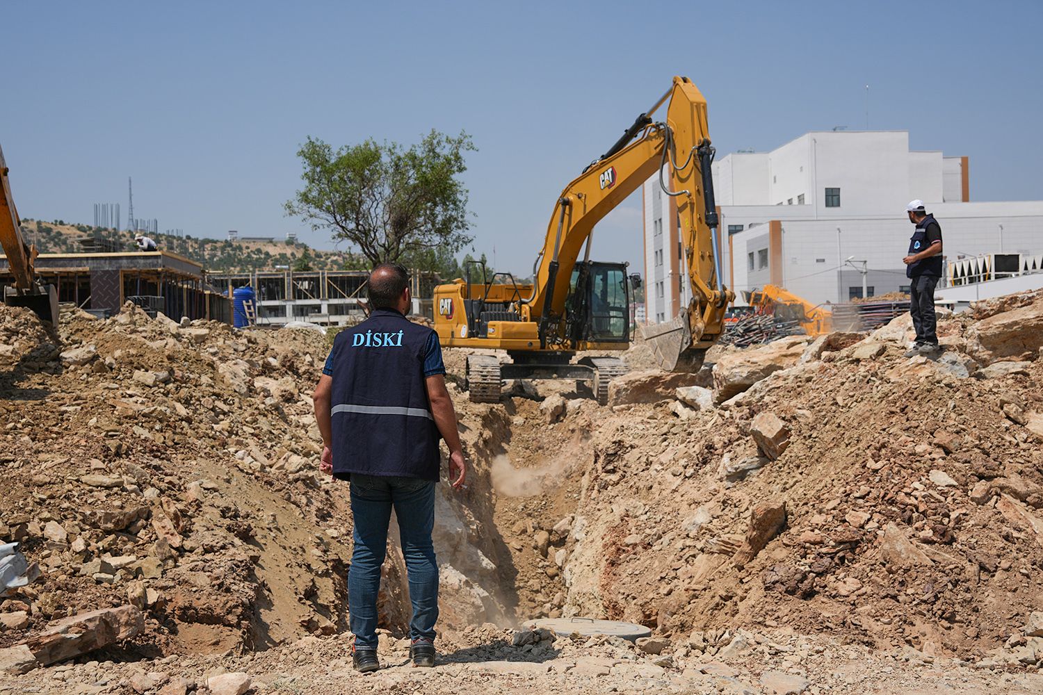 DİSKİ, Dicle’deki alt yapı sorununu çözdü