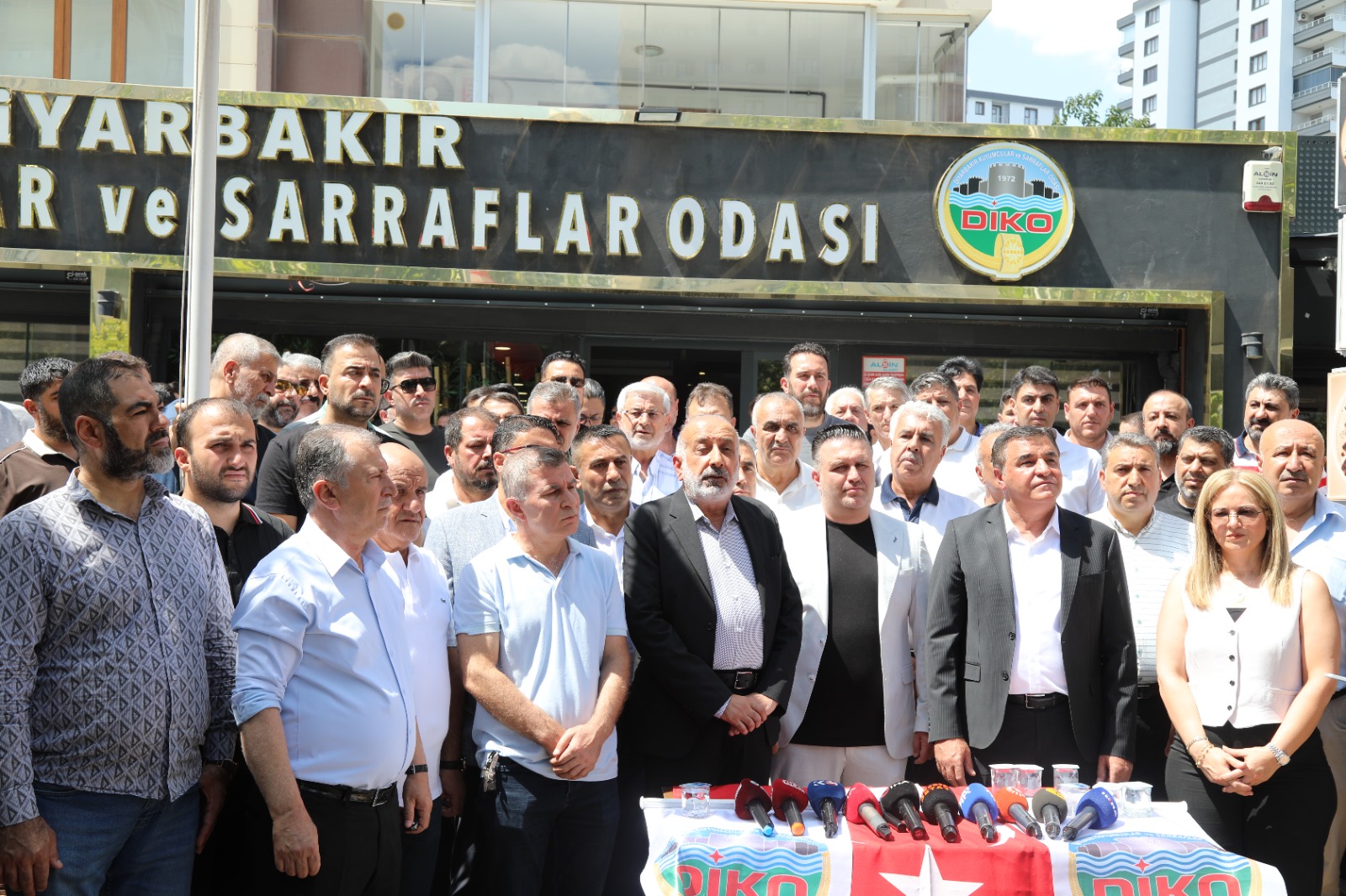  Diyarbakır, çetelere karşı yekvücut: Meclis’e yasal düzenleme çağrısı