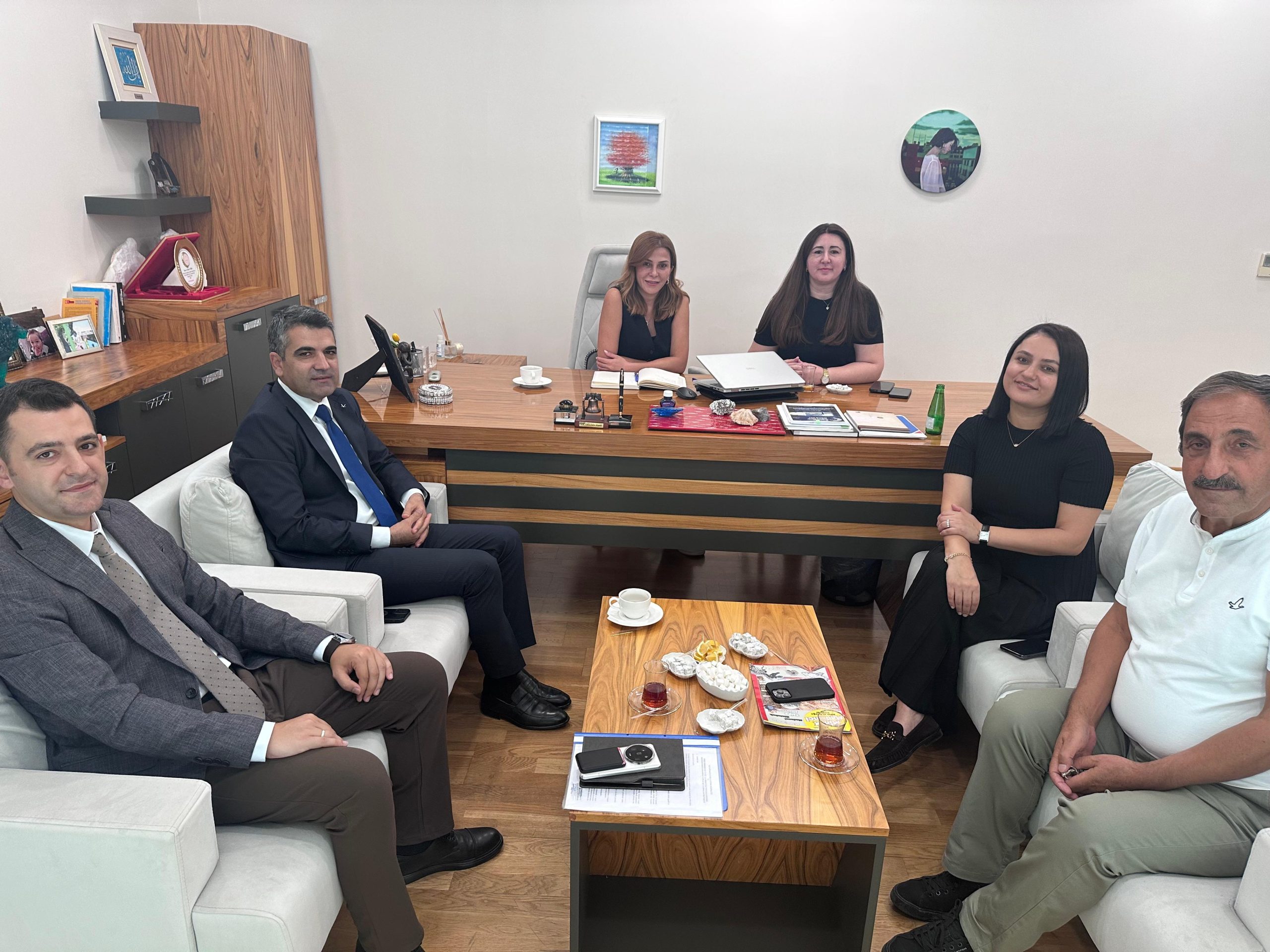 Bir çanta, bir umut: DİMER’den 600 öğrenciye destek