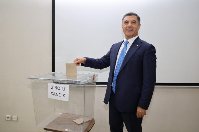 Diyarbakır Ticaret Borsası seçimleri başladı: Engin Yeşil yeniden aday