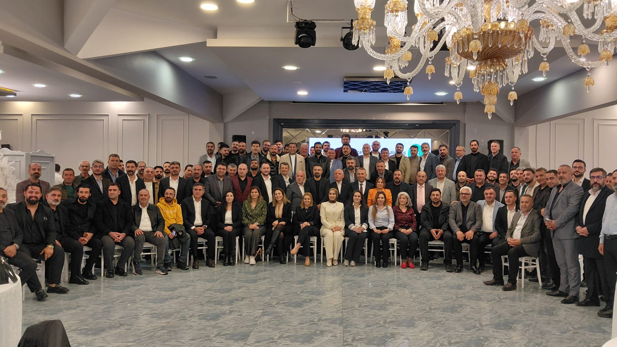 İTO seçimleri öncesi Yeşil Liste’den gövde gösterisi
